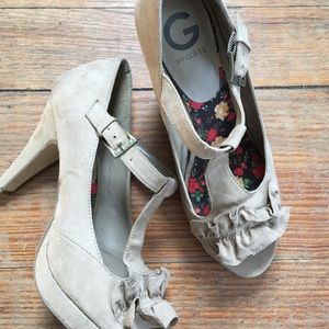 Suede Heels by GUESS